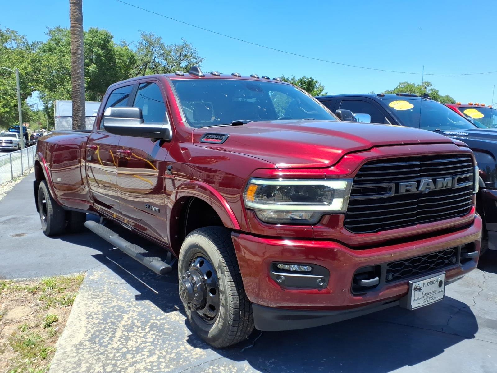 Used 2021 RAM 3500 Laramie w/ Night Edition AWD/4WD image 5
