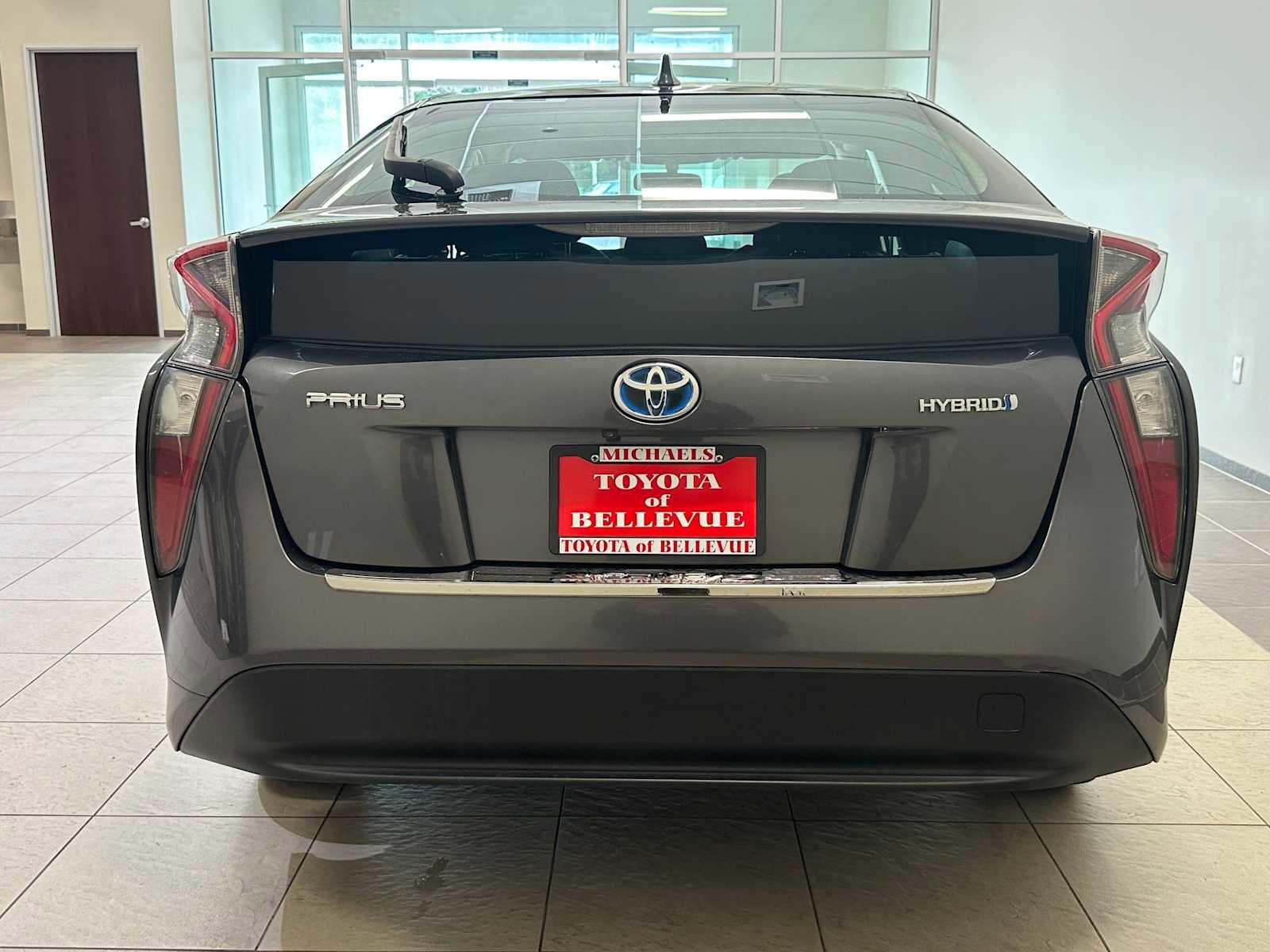 Used 2016 Toyota Prius Two image 5