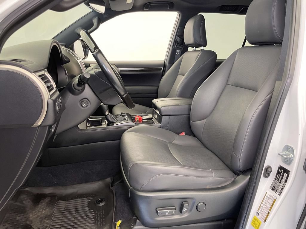 Used 2021 Lexus GX 460 Premium AWD/4WD image 13
