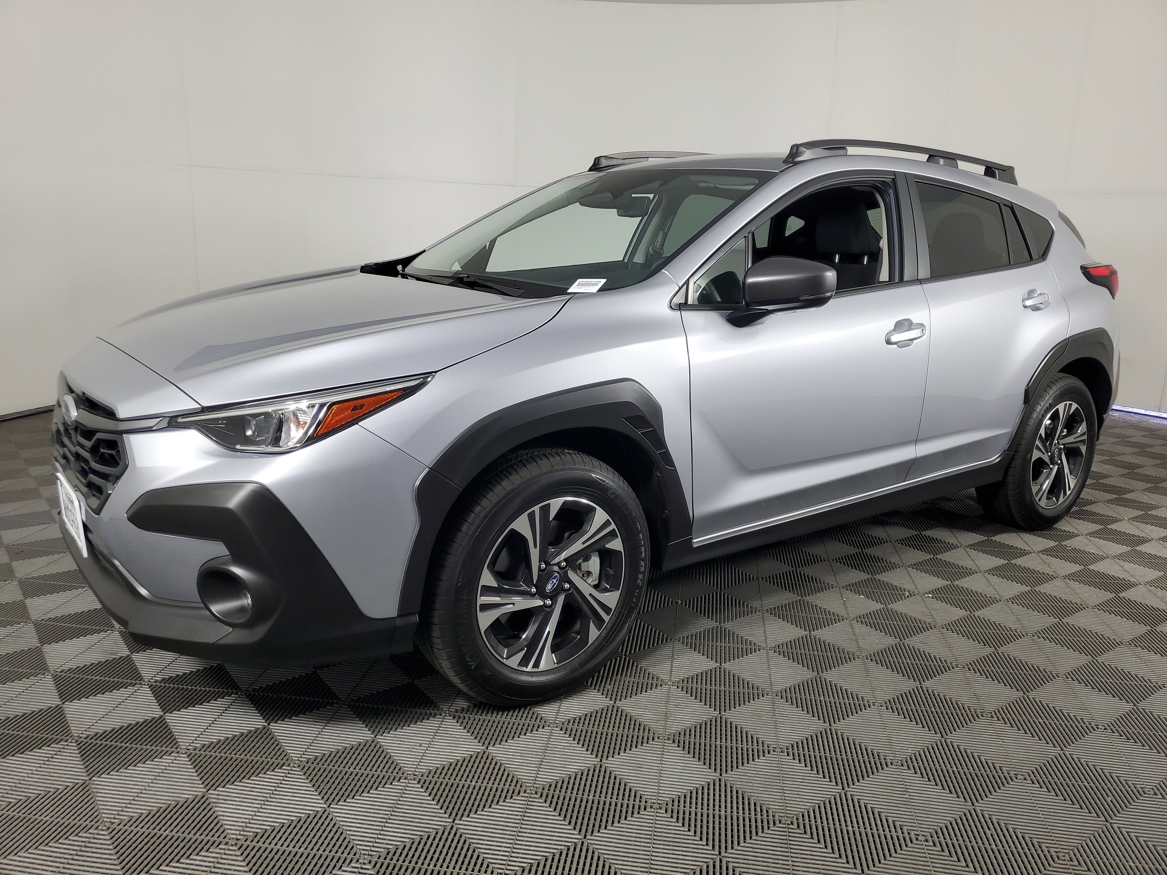 Used 2025 Subaru Crosstrek 2.0i Premium AWD/4WD image 8
