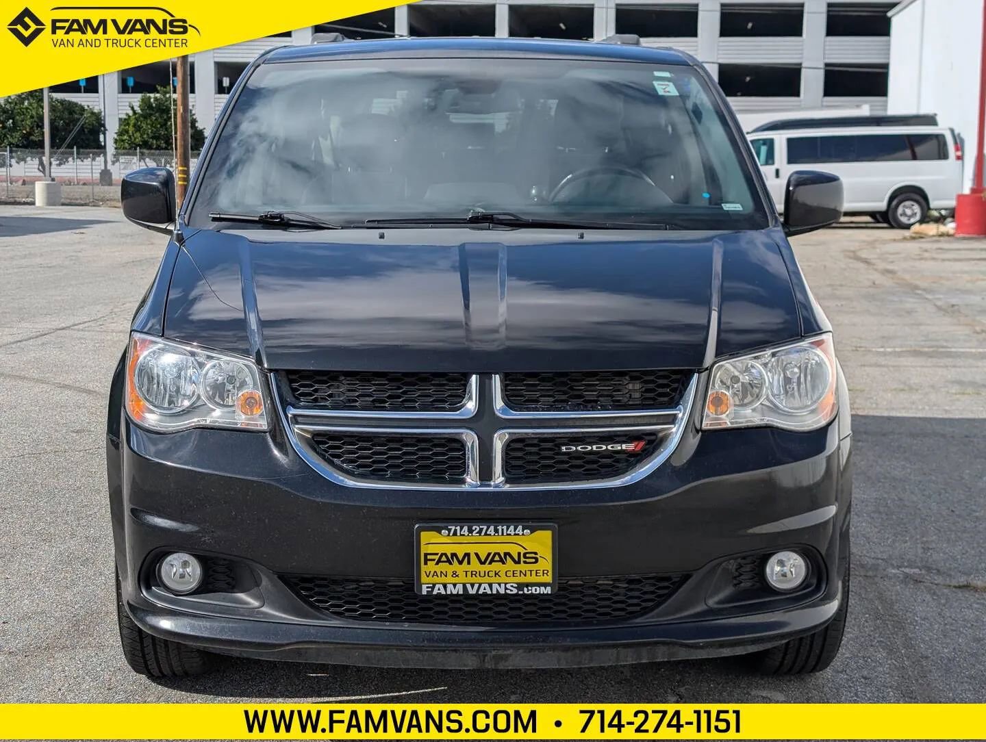 Used 2019 Dodge Grand Caravan SXT image 4