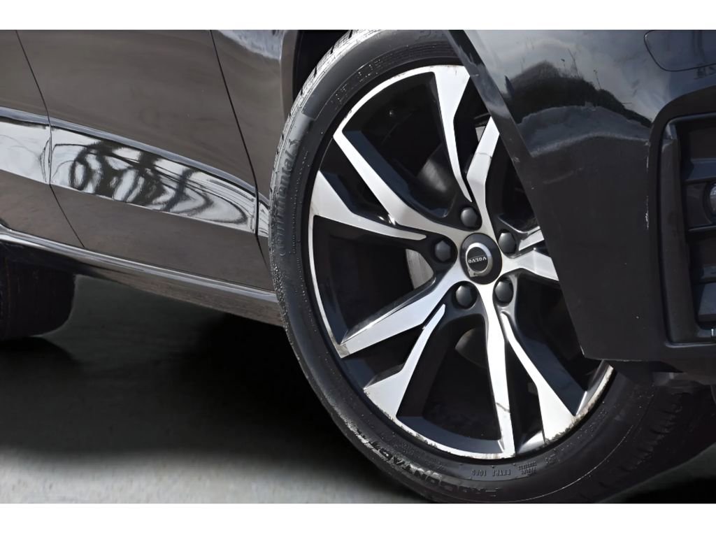 Certified 2023 Volvo S60 B5 Core w/ Climate Package image 10