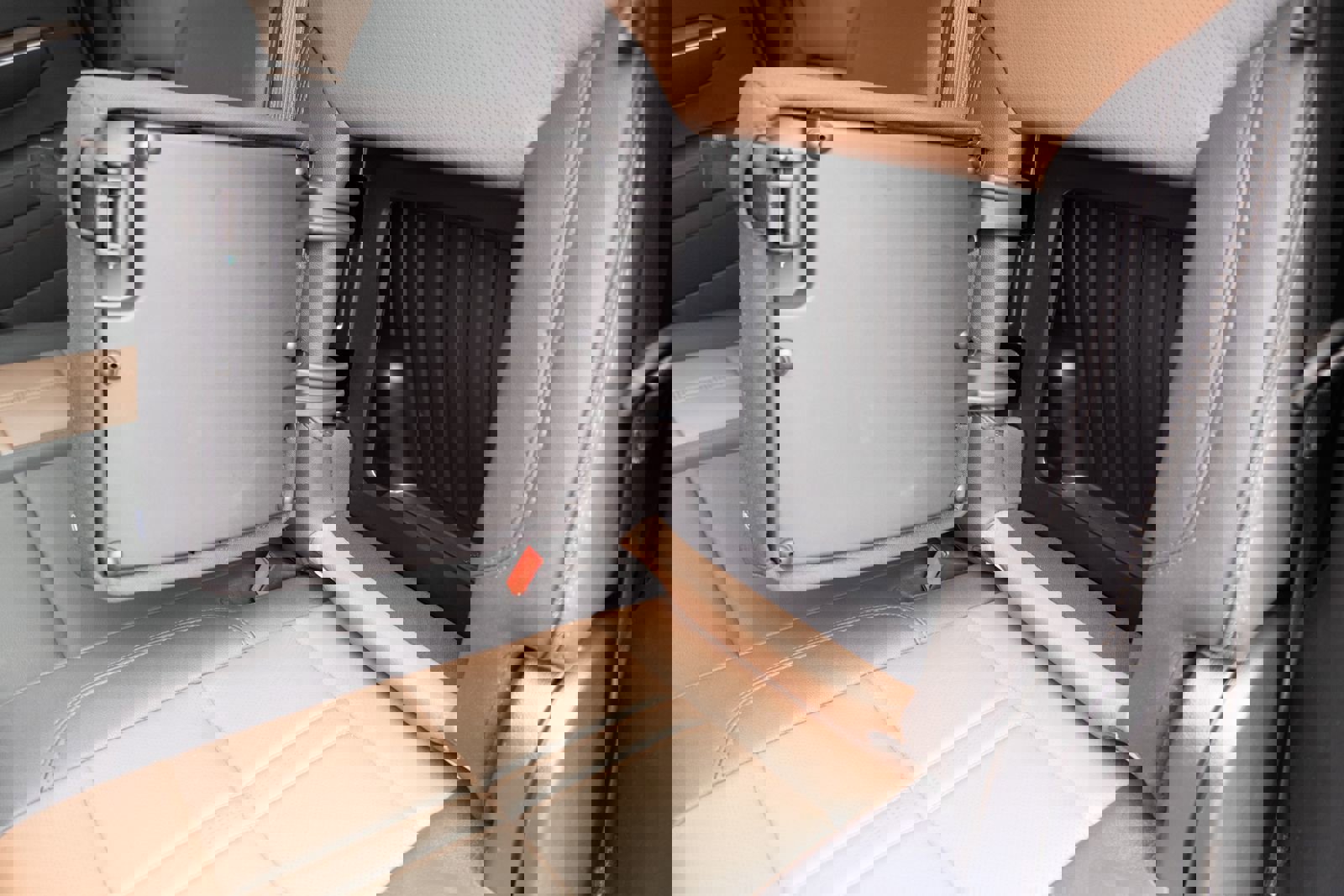 Used 2025 Chevrolet Silverado 1500 High Country w/ Technology Package image 19