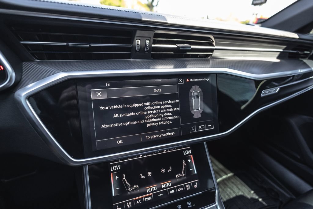 Used 2021 Audi RS 6 w/ Carbon Optic Package AWD/4WD image 13
