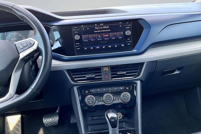 Used 2024 Volkswagen Taos SE image 9