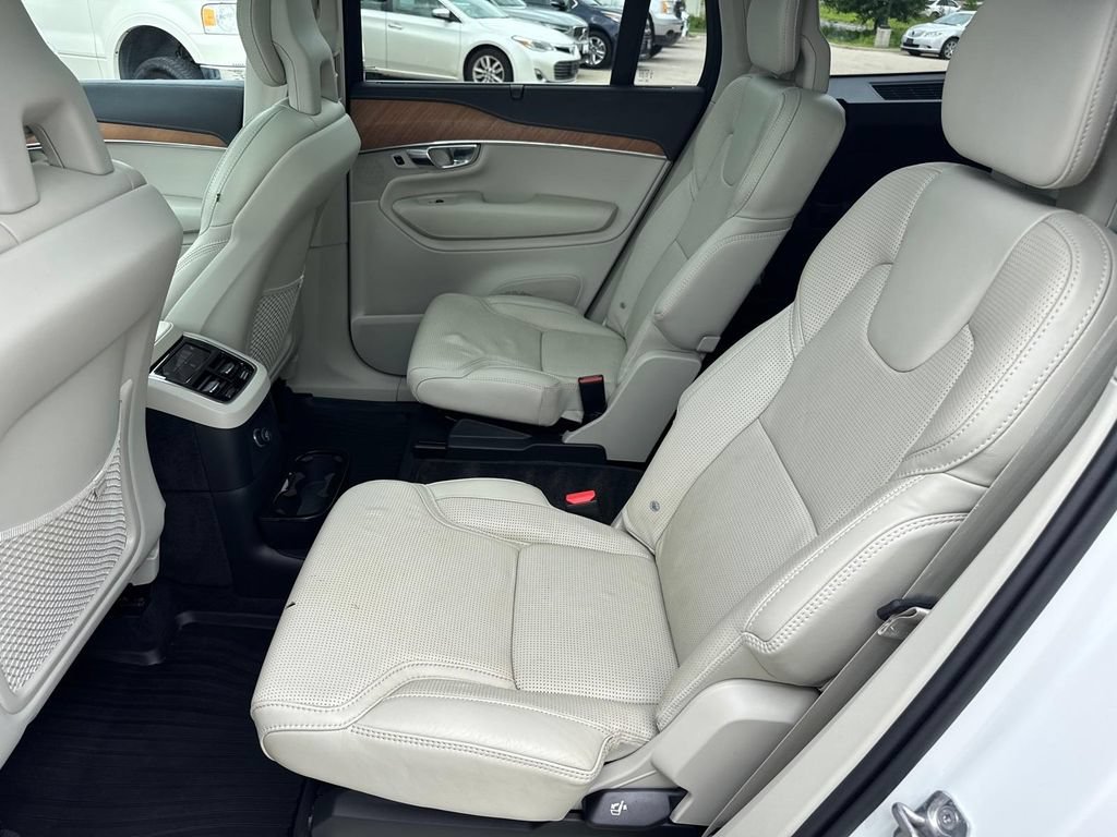 Used 2020 Volvo XC90 T8 Inscription w/ Protection Package Premier AWD/4WD image 9