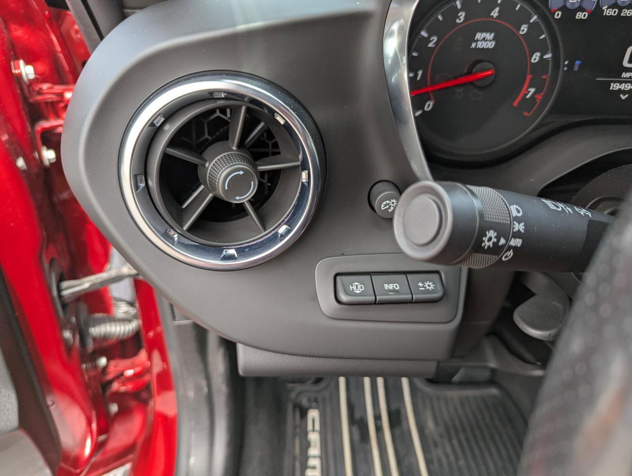 Used 2021 Chevrolet Camaro SS RWD image 14