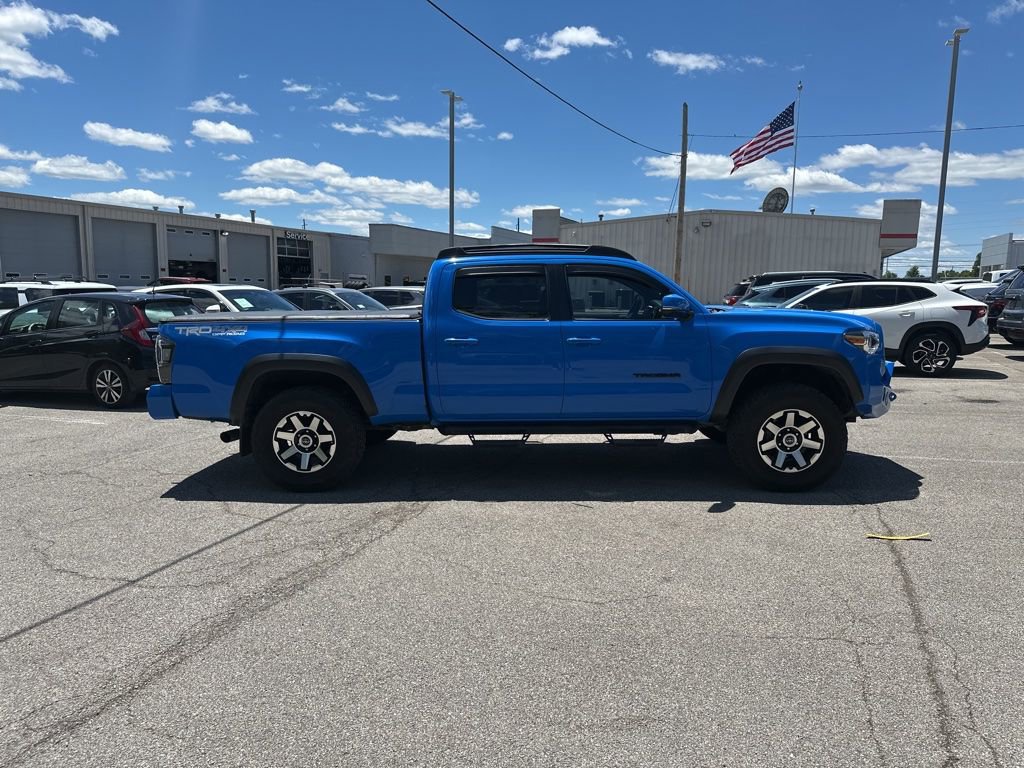 Used 2020 Toyota Tacoma TRD Off-Road w/ Technology Package AWD/4WD image 4