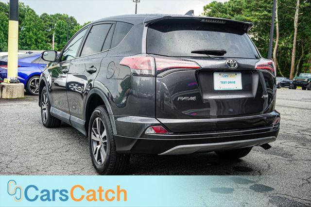 Used 2018 Toyota RAV4 XLE FWD image 13