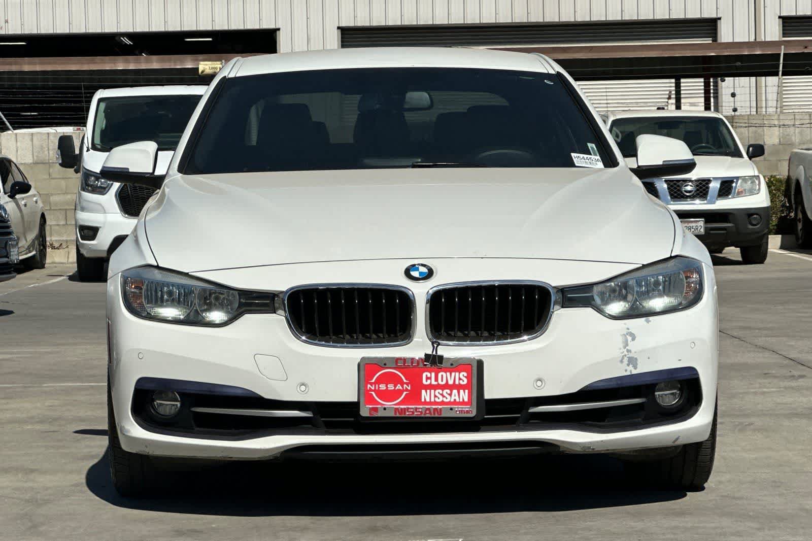 Used 2016 BMW 328i Sedan RWD image 11
