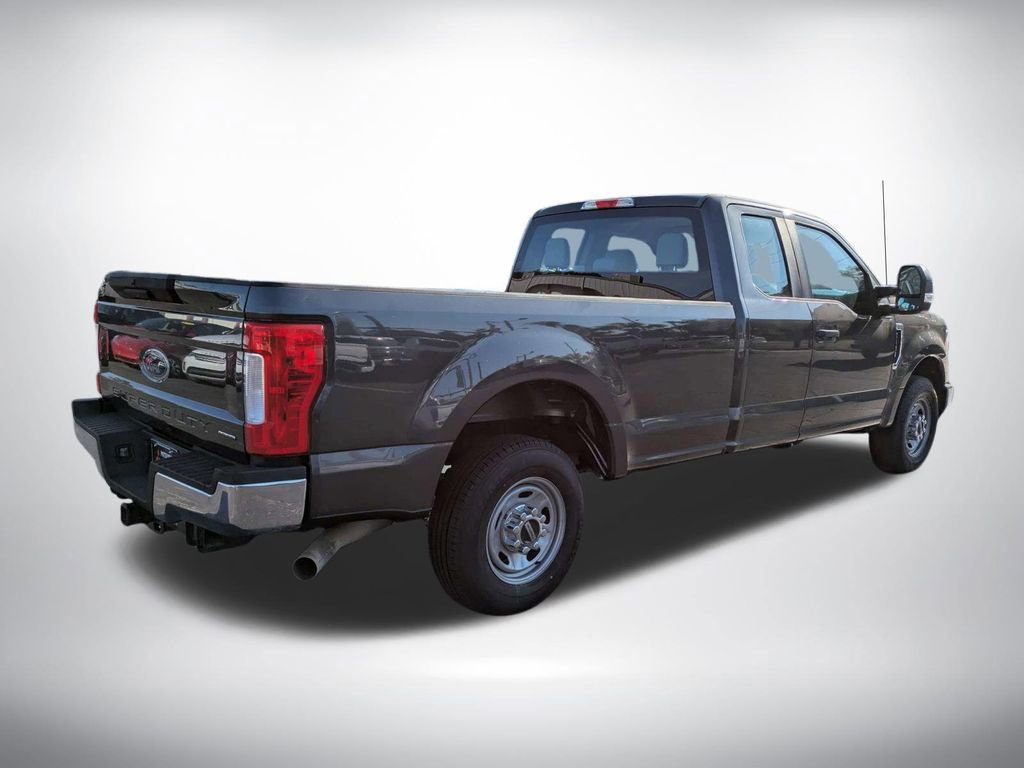 Used 2018 Ford F350 XL RWD image 4