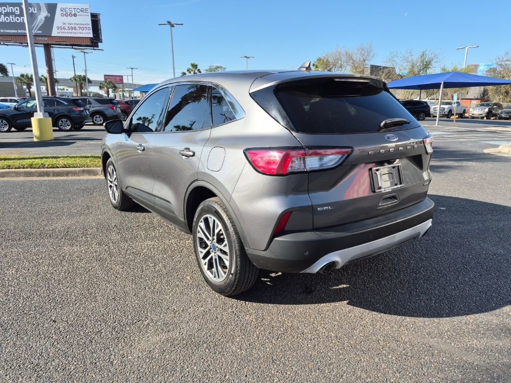 Used 2022 Ford Escape SEL AWD/4WD image 3