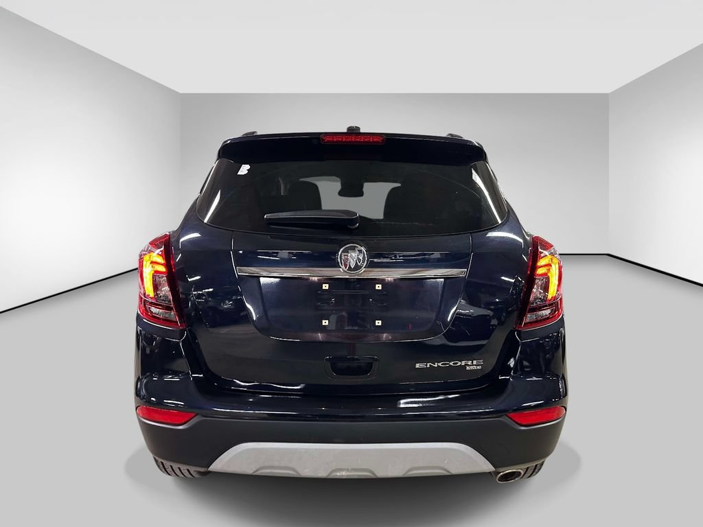 Used 2022 Buick Encore Preferred w/ Safety Package AWD/4WD image 4