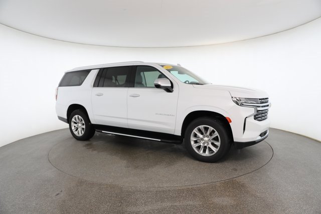 Used 2023 Chevrolet Suburban Premier image 24