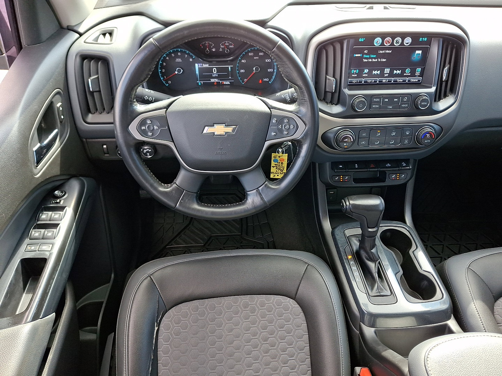 Used 2017 Chevrolet Colorado Z71 image 12