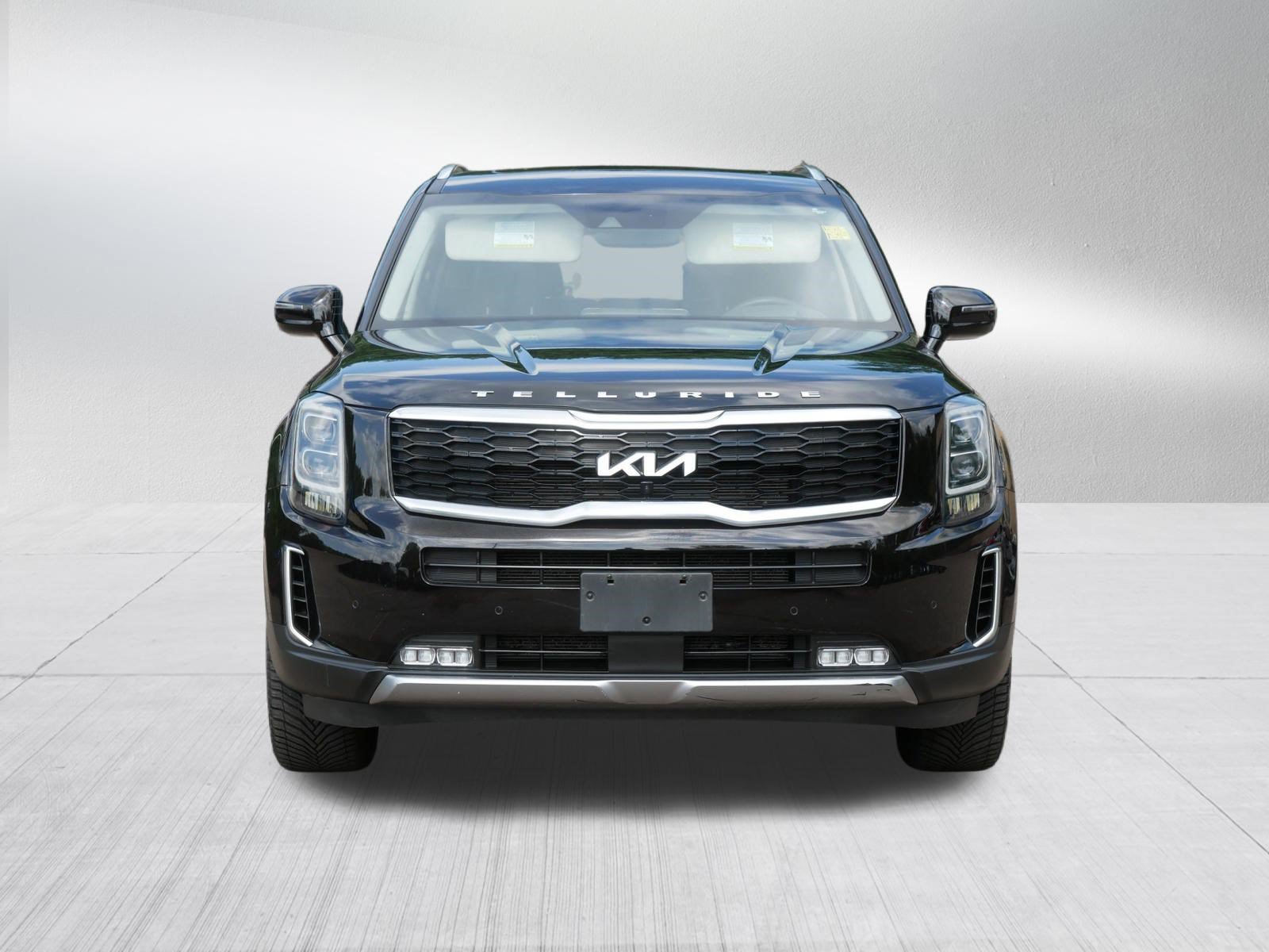 Certified 2022 Kia Telluride SX w/ SX Prestige Package AWD/4WD image 2