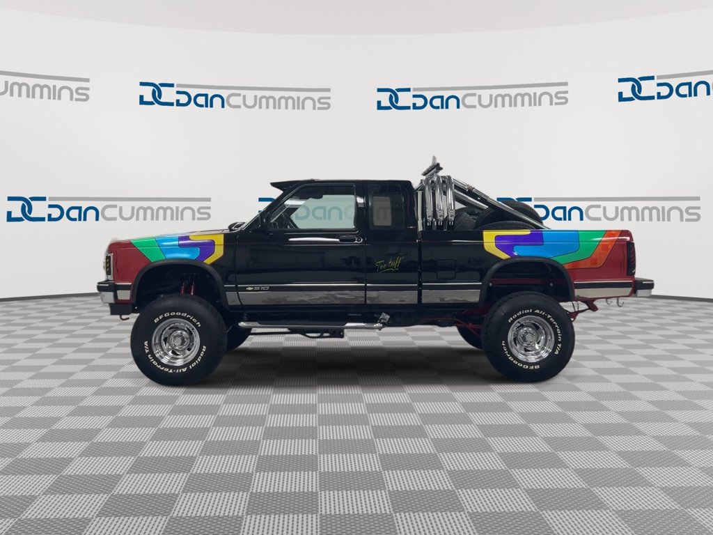 Used 1991 Chevrolet S10 Pickup 4x4 Extended Cab image 5