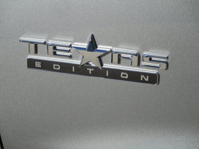 New 2026 Chevrolet Silverado 1500 LT w/ Texas Edition Plus RWD image 11