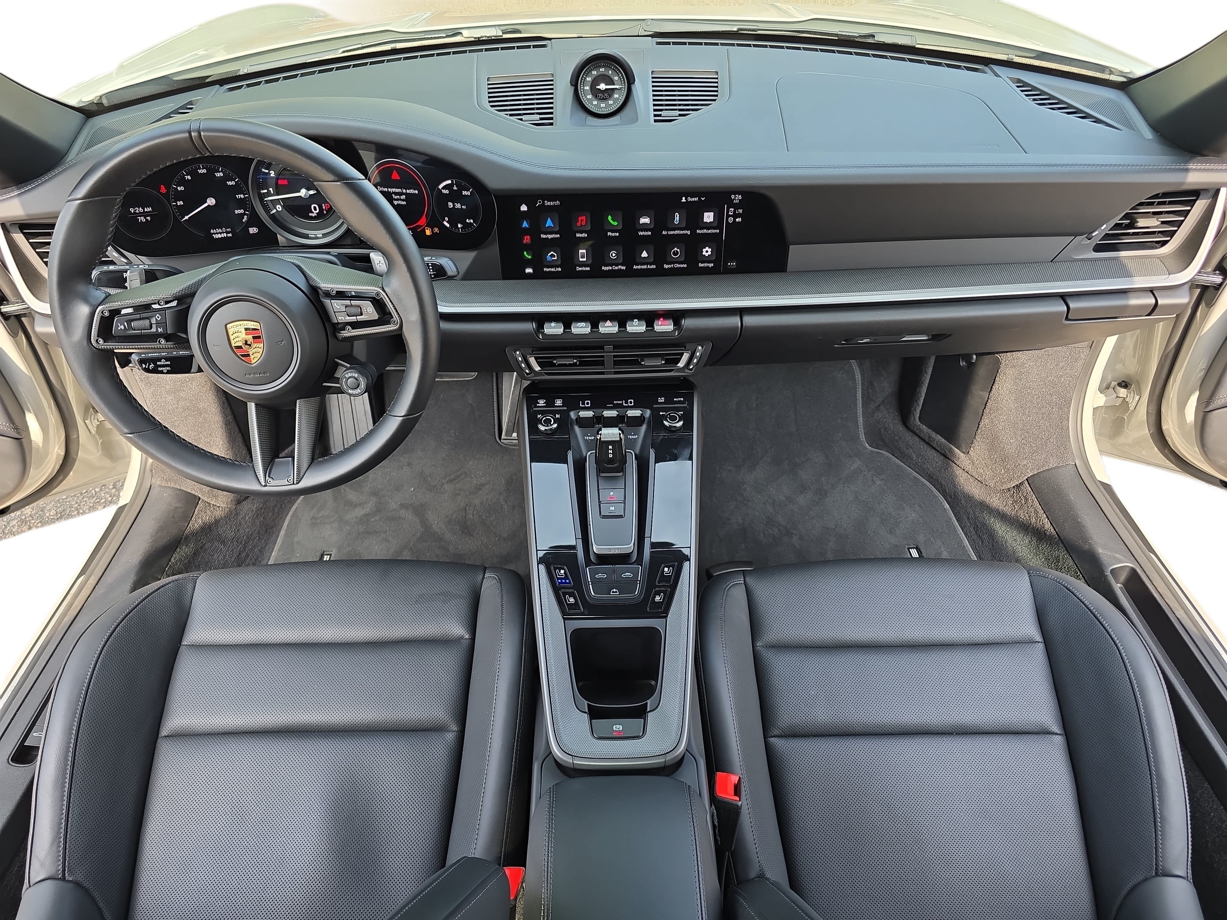 Used 2024 Porsche 911 Carrera 4S AWD/4WD image 9