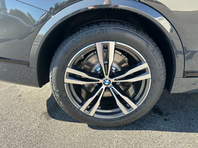 New 2027 BMW X7 xDrive40i w/ M Sport Package AWD/4WD image 20