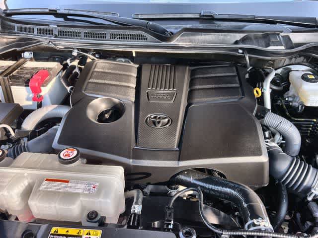Used 2025 Toyota Tundra Limited w/ Power Package AWD/4WD image 10