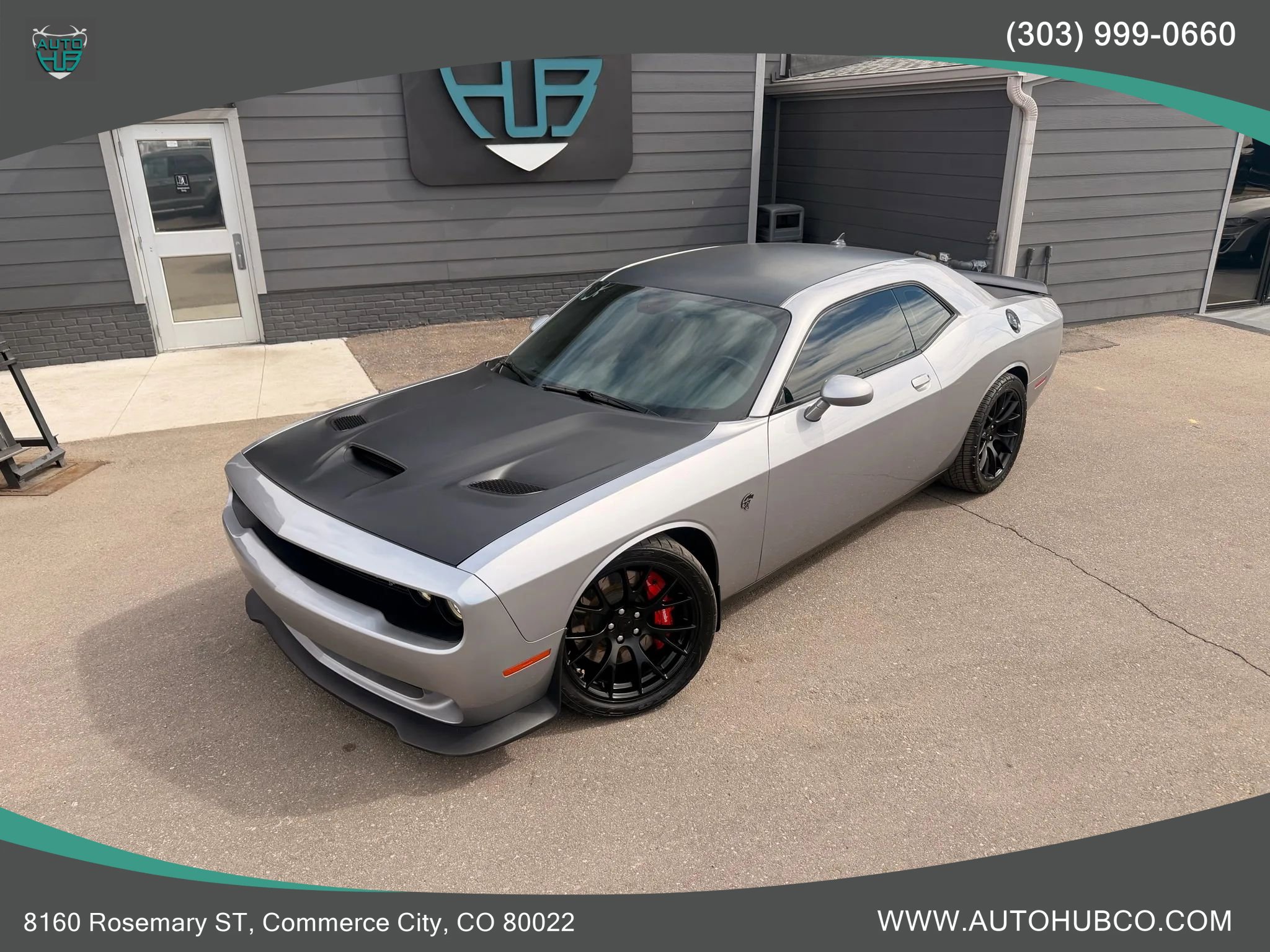 Used 2015 Dodge Challenger SRT Hellcat image 2