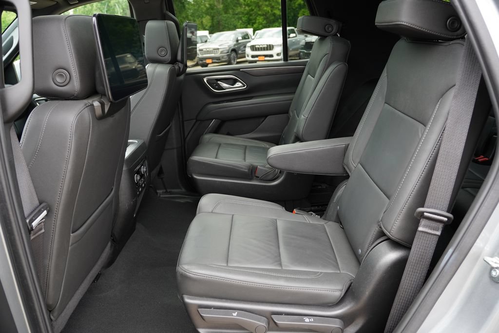 Certified 2024 Chevrolet Tahoe Z71 w/ Luxury Package AWD/4WD image 19