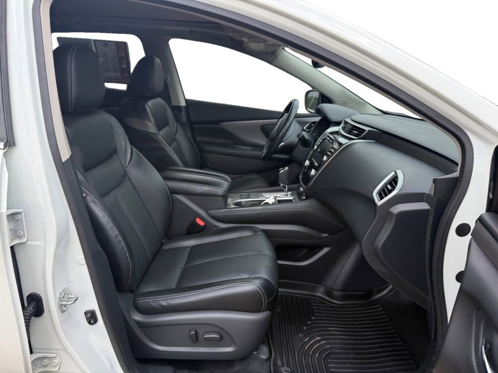 Used 2023 Nissan Murano SL w/ SL Moonroof Package FWD image 16