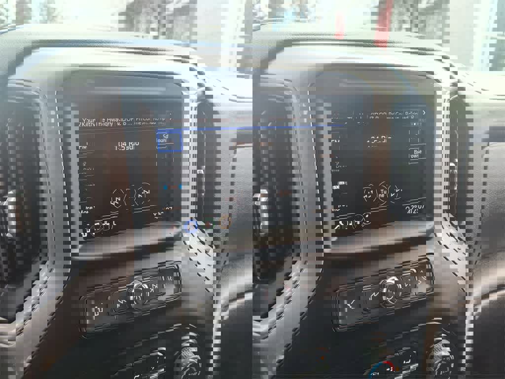 Used 2022 Chevrolet Silverado 1500 Custom image 16