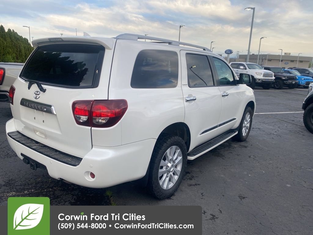 Used 2019 Toyota Sequoia Platinum AWD/4WD image 6