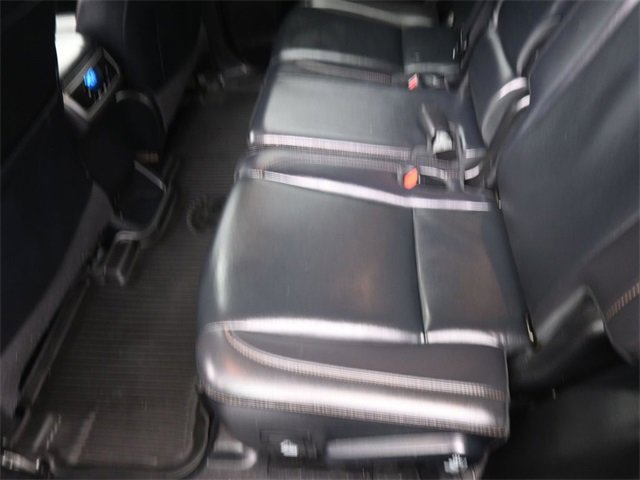 Used 2019 Toyota Highlander XLE image 22