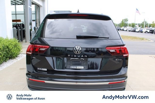 Used 2024 Volkswagen Tiguan SE AWD/4WD image 8