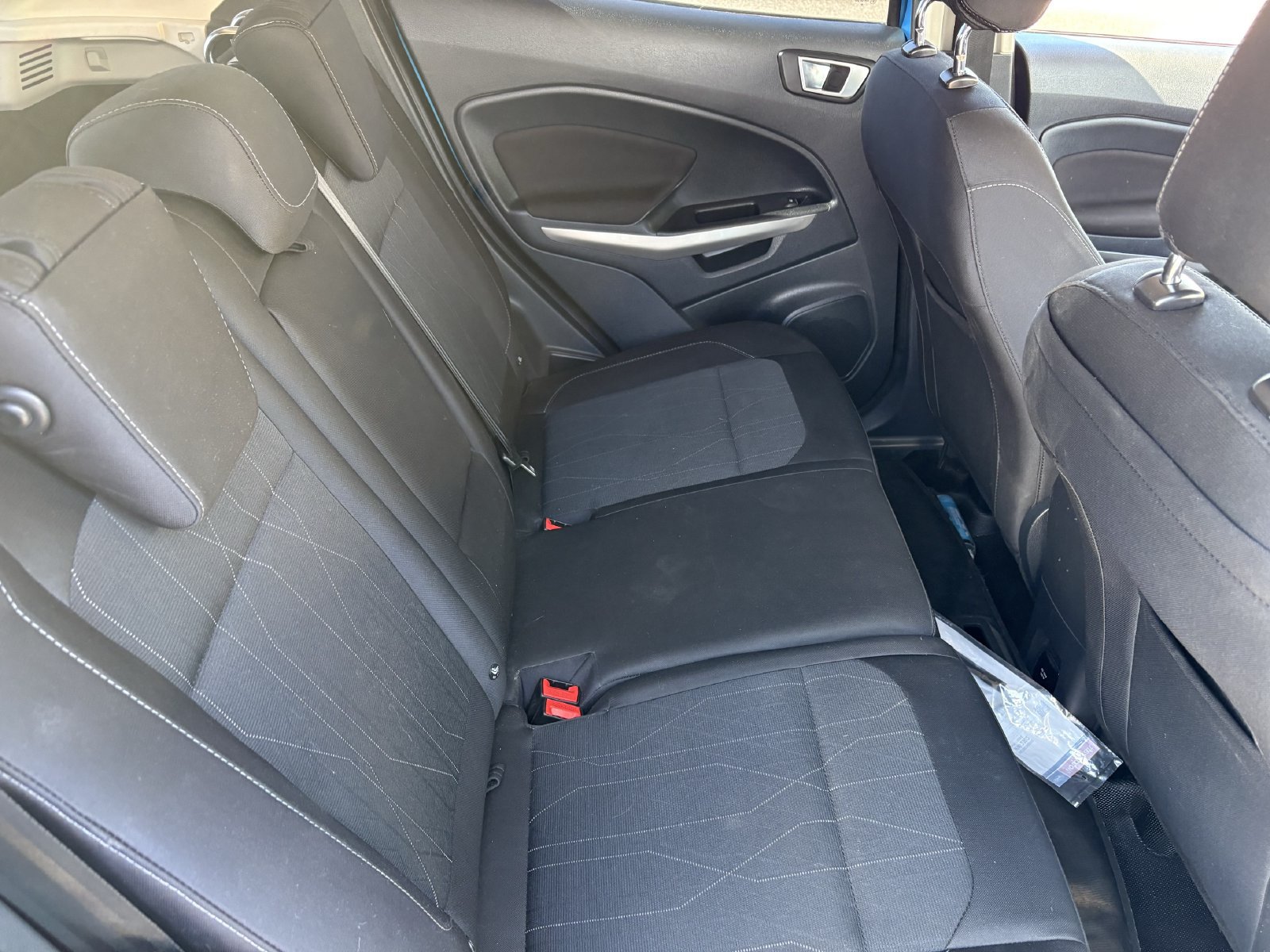 Used 2018 Ford EcoSport SE w/ SE Convenience Package FWD image 16