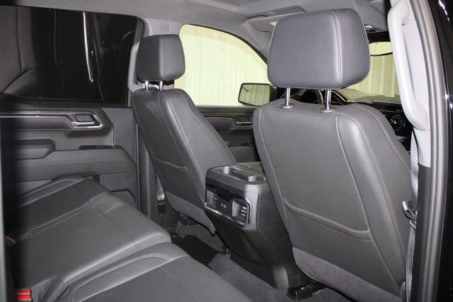 Used 2024 Chevrolet Silverado 1500 LTZ image 25
