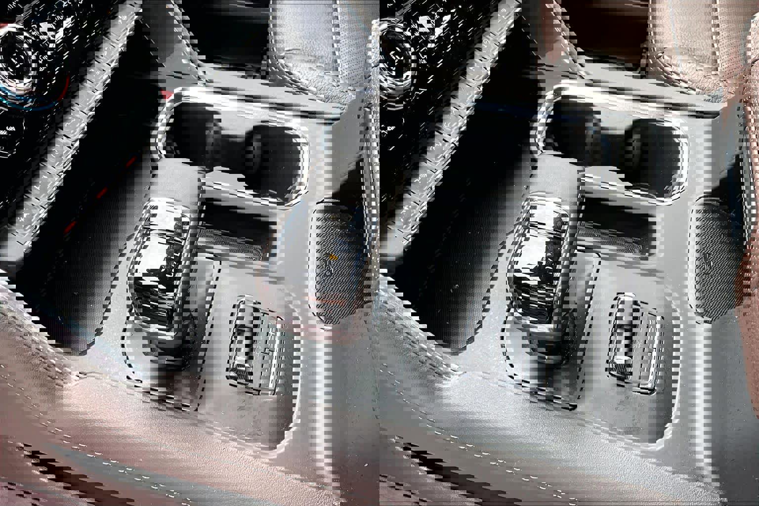 Used 2023 GMC Sierra 1500 Denali w/ Denali Reserve Package AWD/4WD image 17