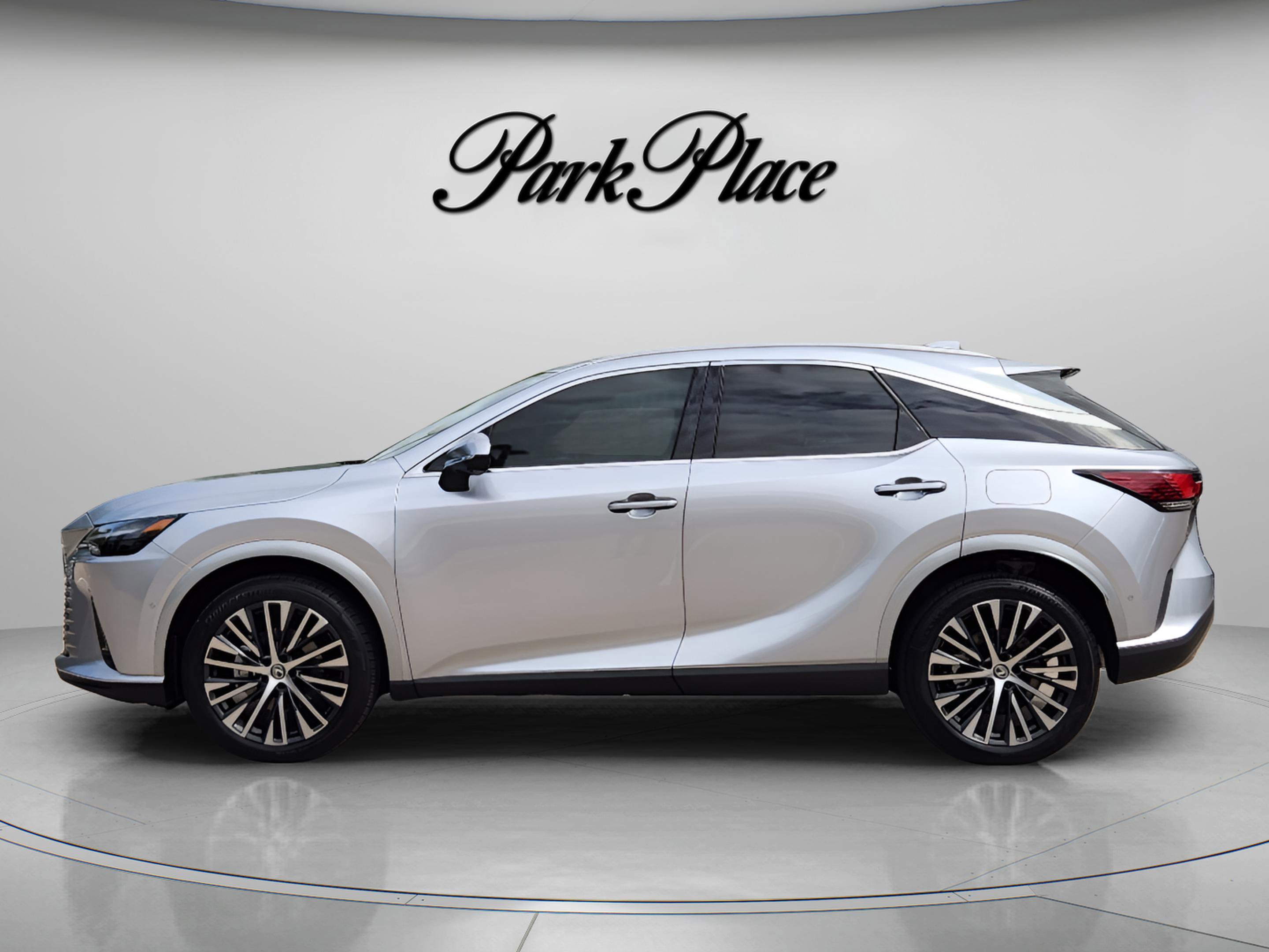 New 2026 Lexus RX 350h image 2