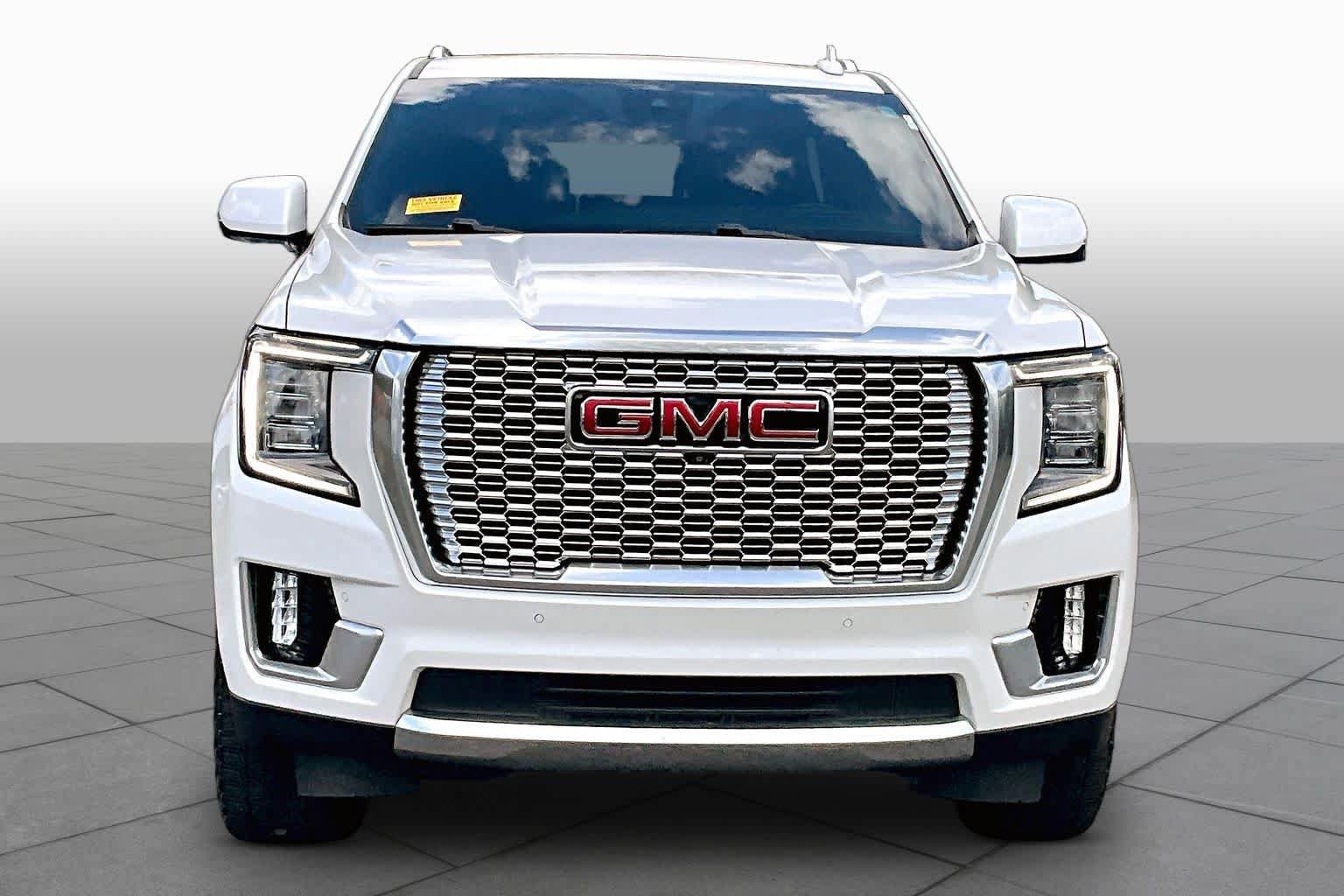 Used 2023 GMC Yukon Denali w/ Max Trailering Package AWD/4WD image 4