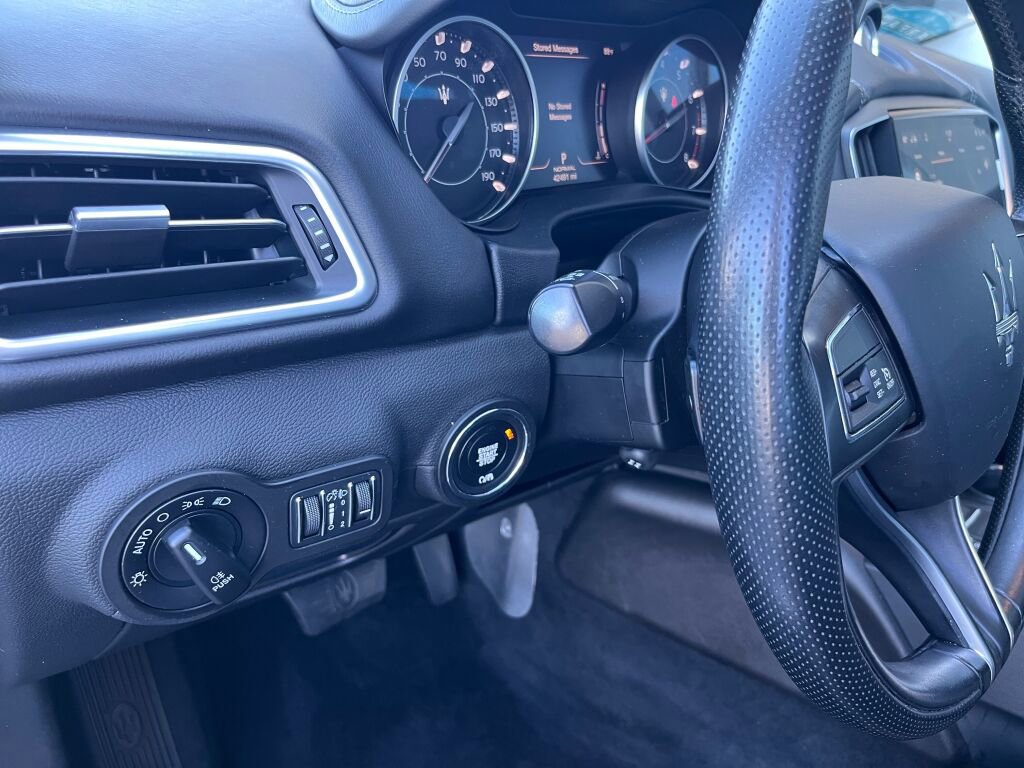 Used 2021 Maserati Ghibli S image 14