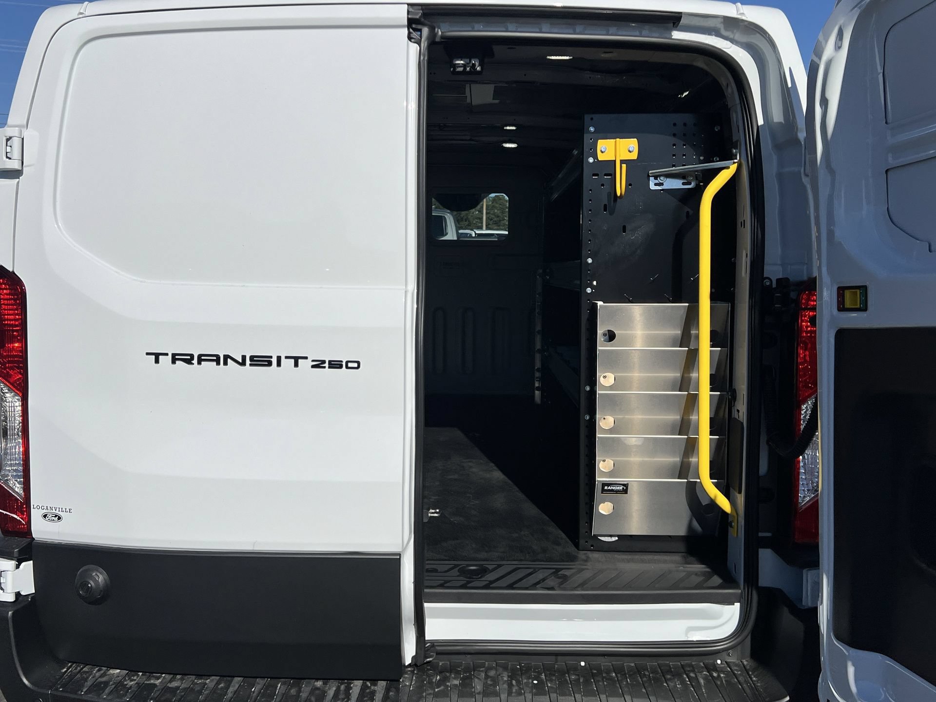 New 2026 Ford Transit 250 Low Roof w/ Electrician Trade Package RWD image 18