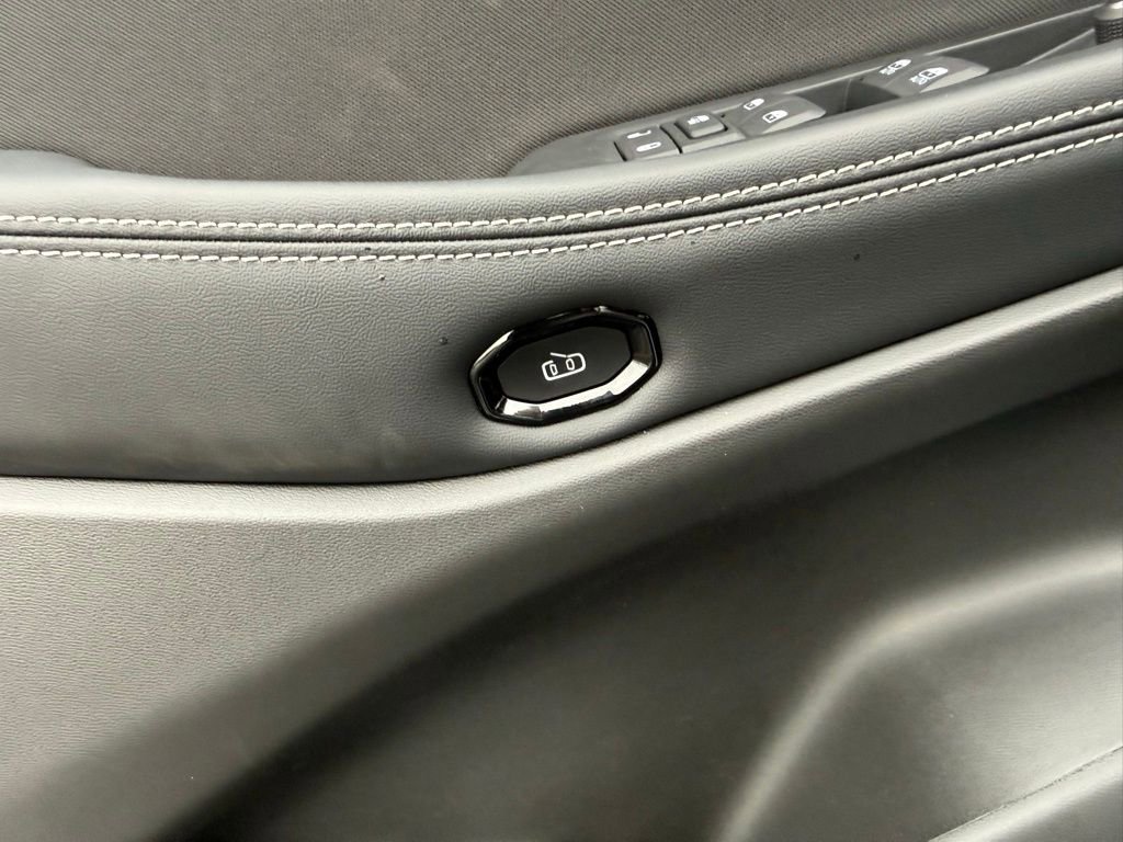 New 2026 Jeep Cherokee Laredo AWD/4WD image 12