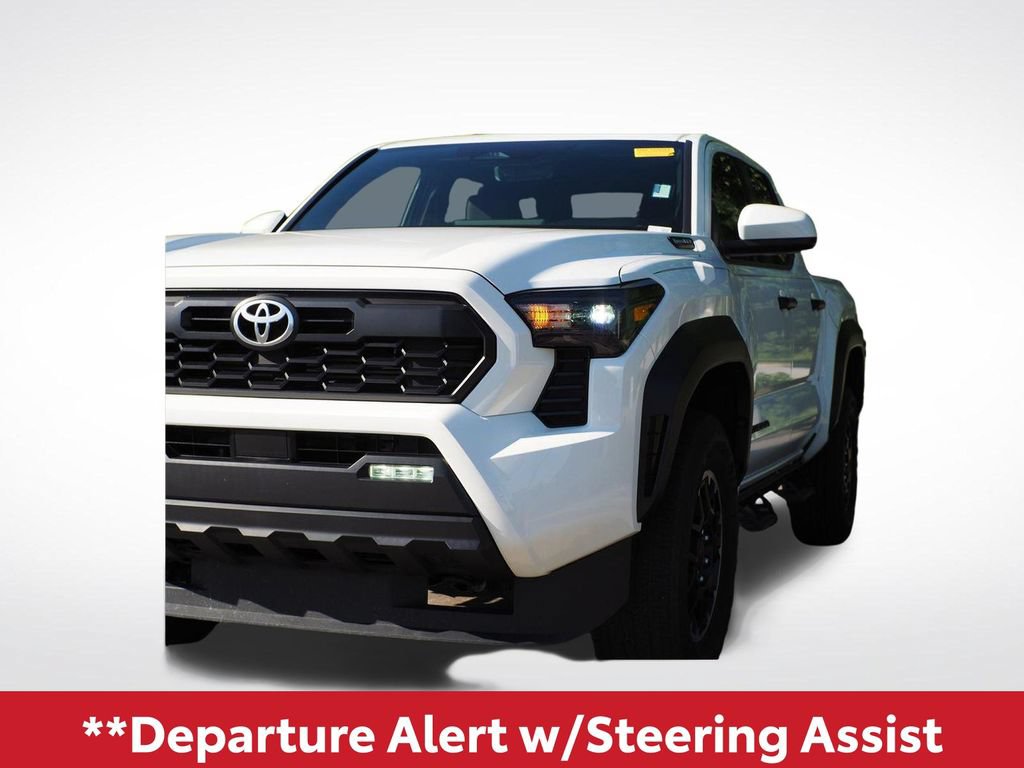 Used 2024 Toyota Tacoma TRD Off-Road AWD/4WD image 5