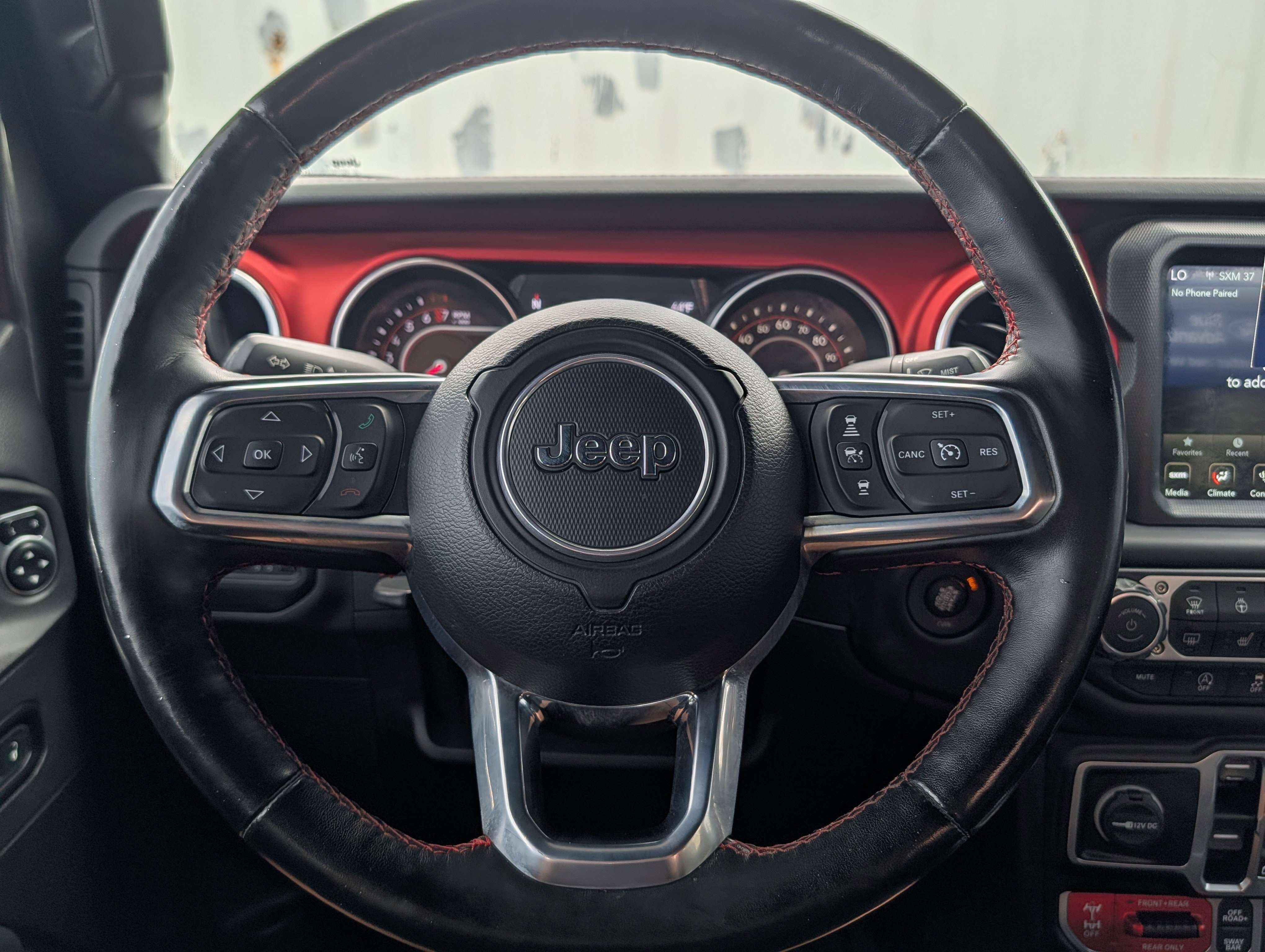 Used 2020 Jeep Gladiator Rubicon AWD/4WD image 32