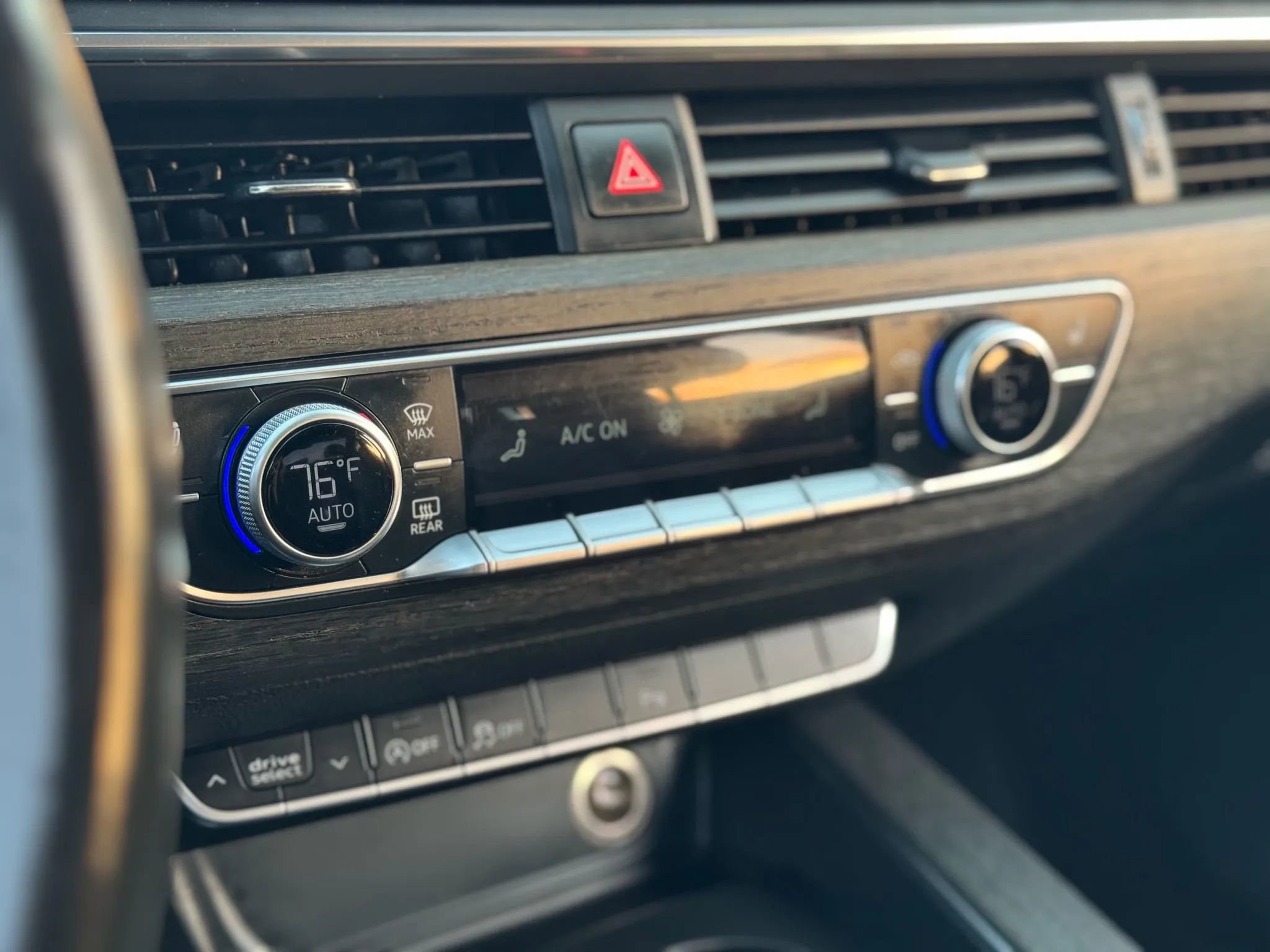 Used 2017 Audi A4 2.0T Premium Plus w/ Premium Plus Package image 26