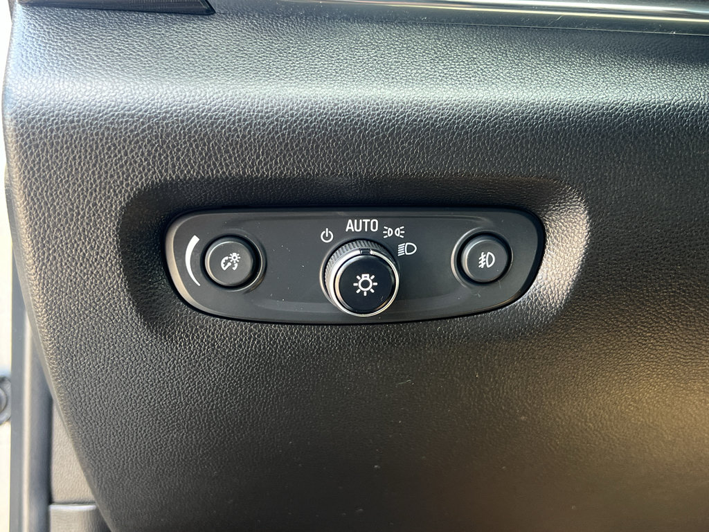 Used 2020 Chevrolet Traverse High Country AWD/4WD image 15