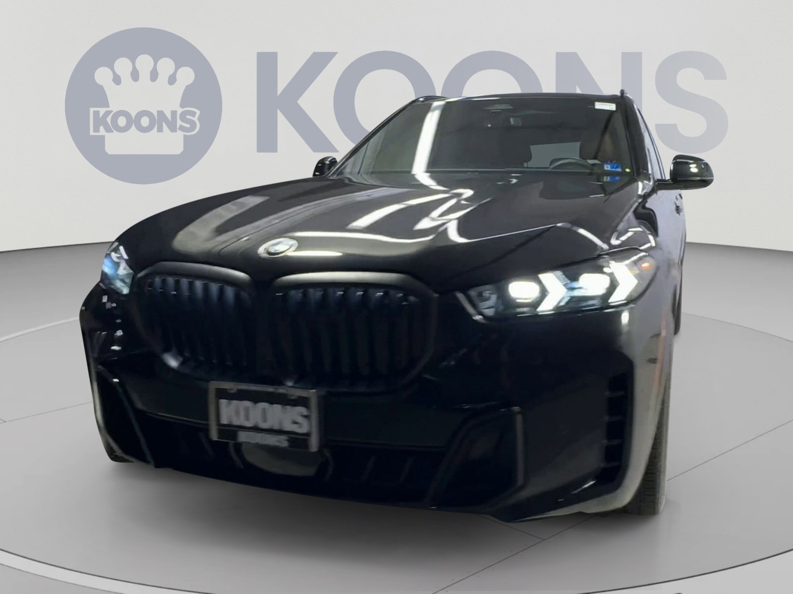 Used 2024 BMW X5 xDrive40i w/ M Sport Package AWD/4WD image 4