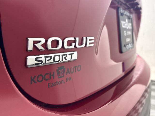 Used 2017 Nissan Rogue Sport SV AWD/4WD image 17