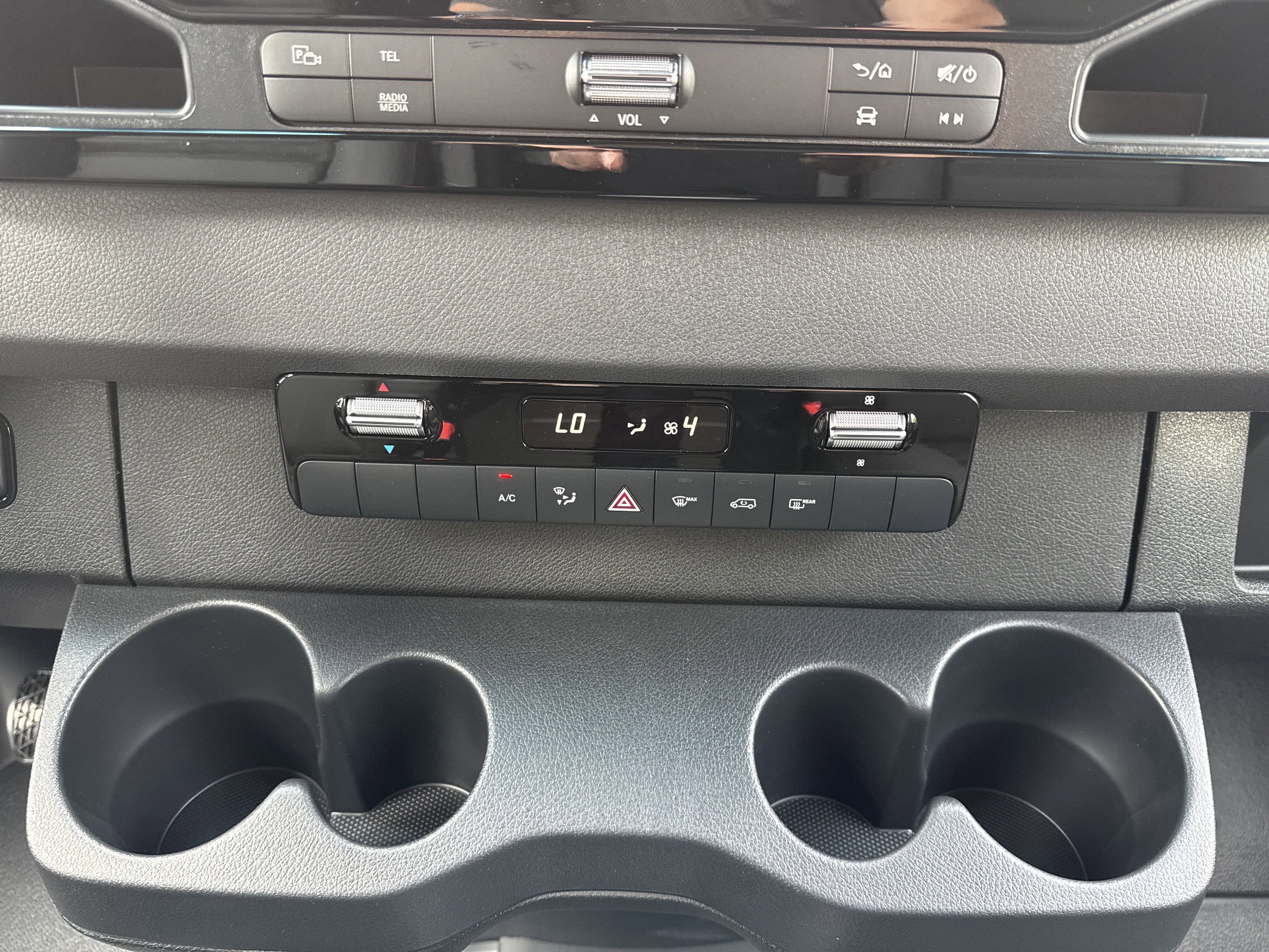 New 2025 Mercedes-Benz Sprinter 2500 image 21