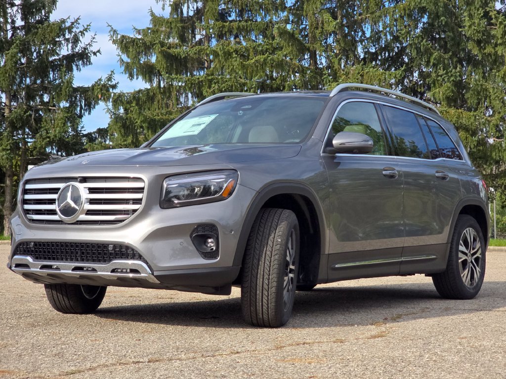 New 2026 Mercedes-Benz GLB 250 4MATIC image 12