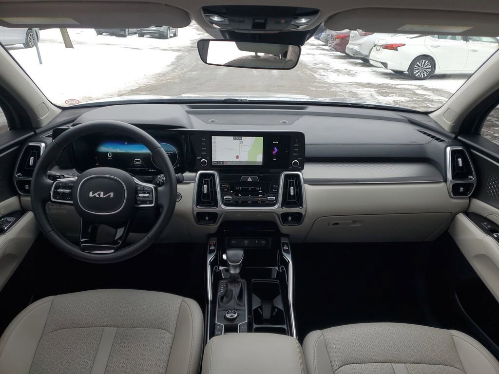 Used 2023 Kia Sorento SX image 27