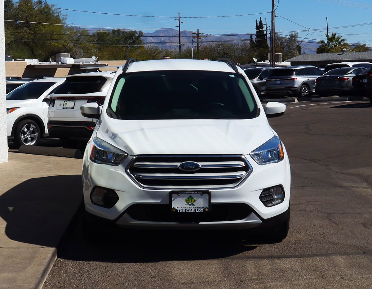 Used 2018 Ford Escape SE image 16